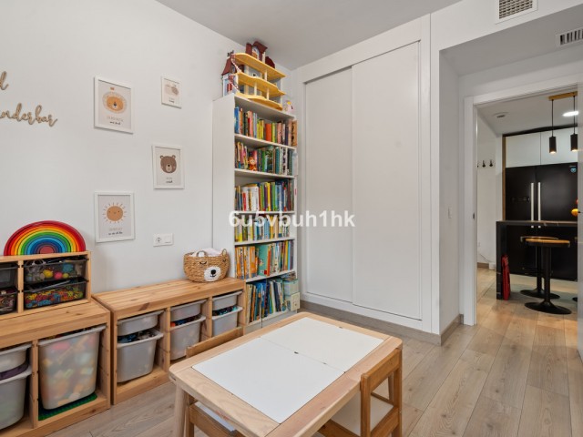 Appartement avec 4 Chambres  à Estepona