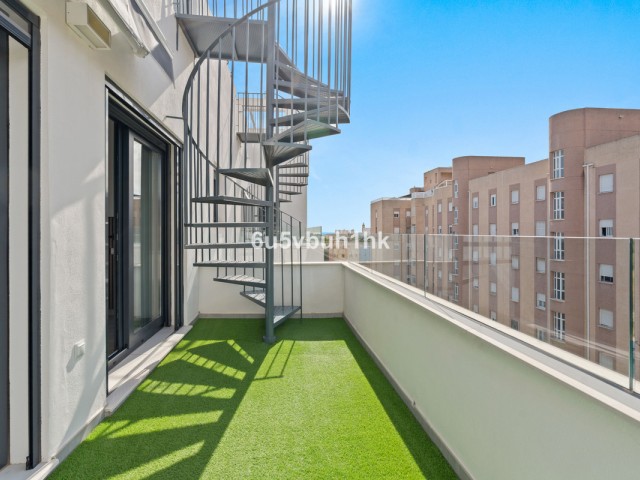 Appartement avec 4 Chambres  à Estepona