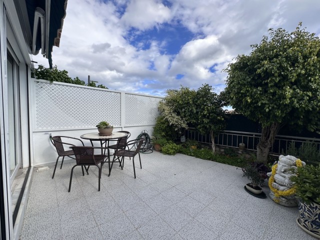 Adosado con 2 Dormitorios  en Benalmadena