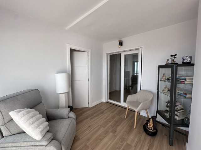 Adosado con 2 Dormitorios  en Benalmadena