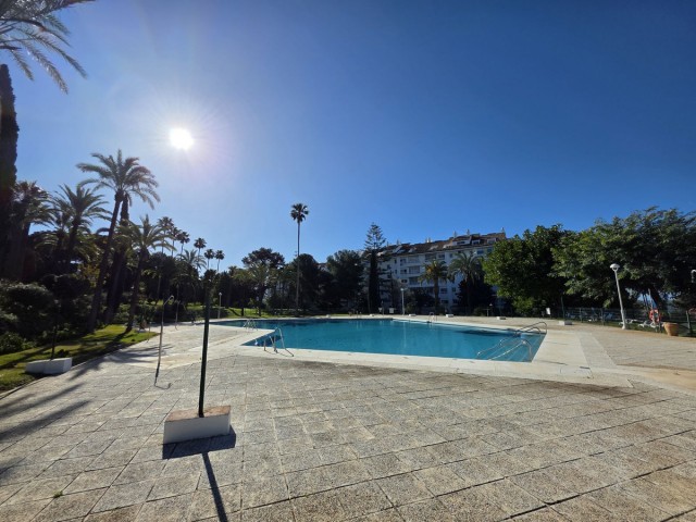 Appartement avec 4 Chambres  à Marbella