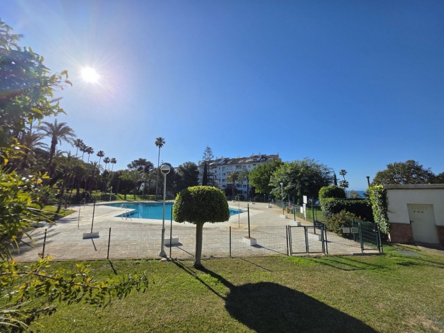 Appartement avec 4 Chambres  à Marbella