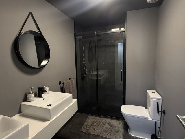 Appartement avec 2 Chambres  à Estepona