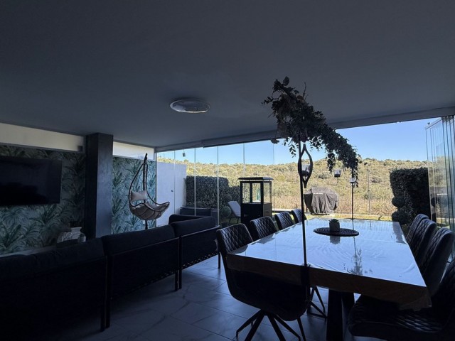 Appartement avec 2 Chambres  à Estepona