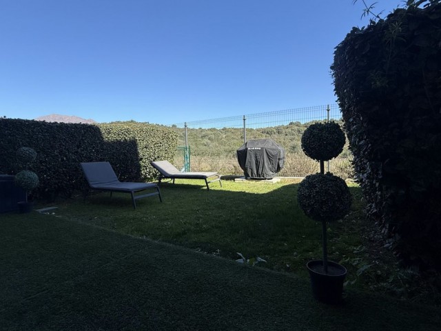 Appartement avec 2 Chambres  à Estepona