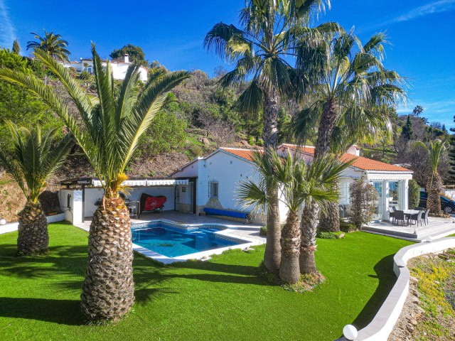 3 Bedrooms Villa in Arenas