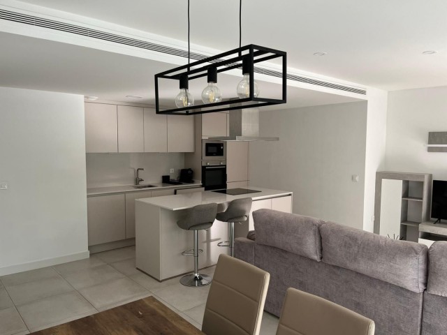 3 Bedrooms Apartment in Selwo