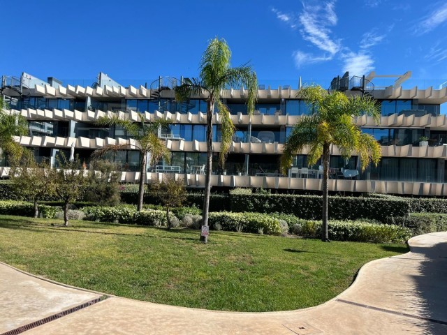 3 Bedrooms Apartment in Selwo