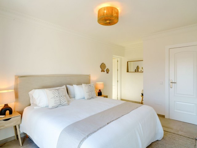 6 Bedrooms Villa in Marbella
