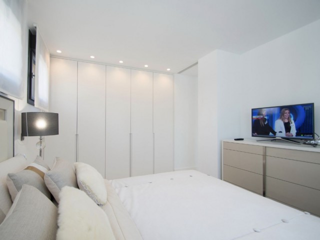 5 Bedrooms Villa in Nueva Andalucía