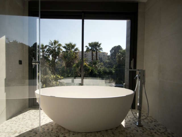 5 Slaapkamer Villa in Nueva Andalucía