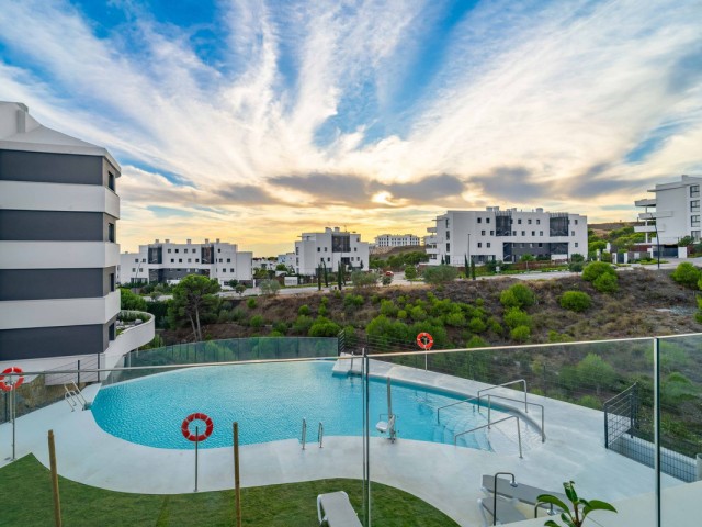 2 Bedrooms Apartment in Fuengirola