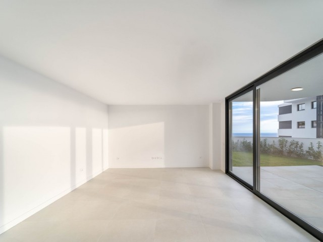 2 Bedrooms Apartment in Fuengirola