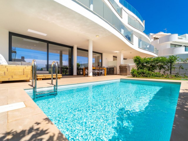 3 Bedrooms Apartment in Fuengirola