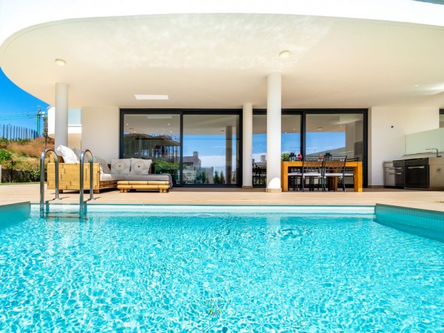 3 Bedrooms Apartment in Fuengirola