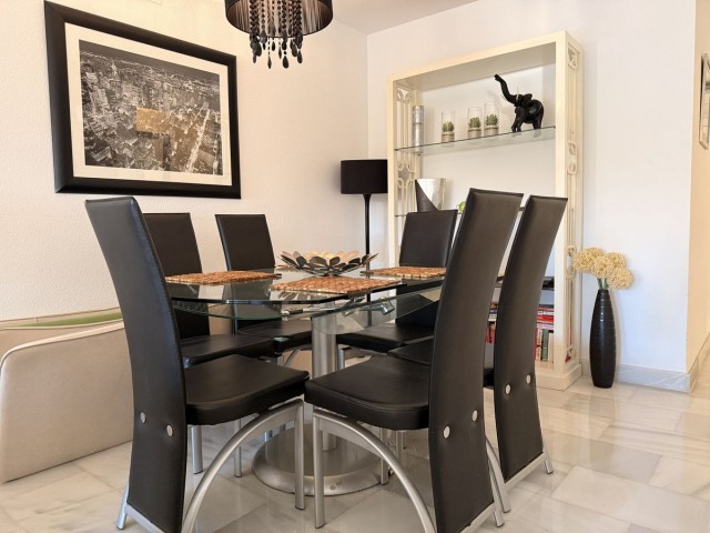 Apartment, The Golden Mile, R5293087