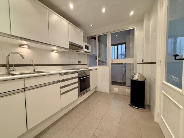 2 Bedrooms Apartment in The Golden Mile