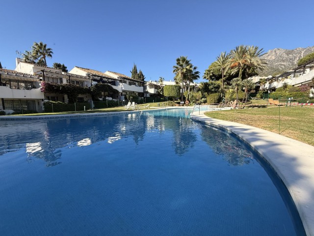 Apartment, The Golden Mile, R5293087