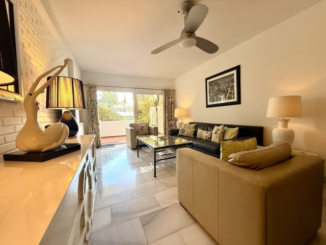 Apartment, The Golden Mile, R5293087