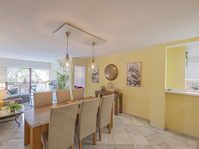 2 Makuuhuoneen Huoneisto Estepona