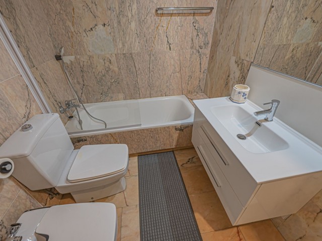 2 Makuuhuoneen Huoneisto Estepona