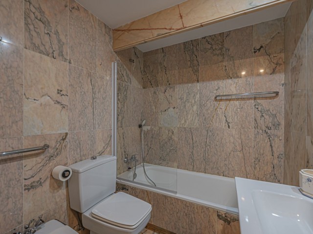 2 Makuuhuoneen Huoneisto Estepona