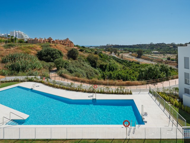 3 Bedrooms Apartment in Estepona