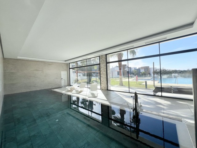 Apartamento con 3 Dormitorios  en Artola