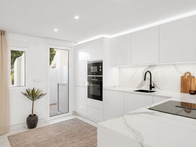 3 Bedrooms Townhouse in Nueva Andalucía