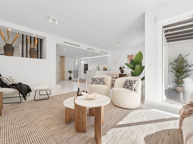 3 Bedrooms Townhouse in Nueva Andalucía