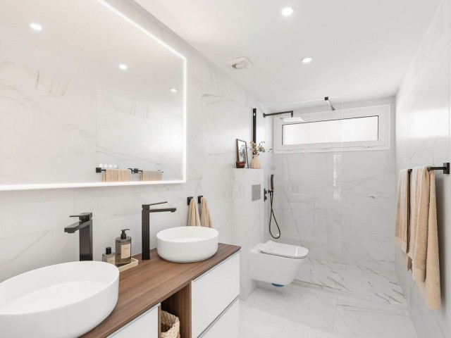 3 Bedrooms Townhouse in Nueva Andalucía