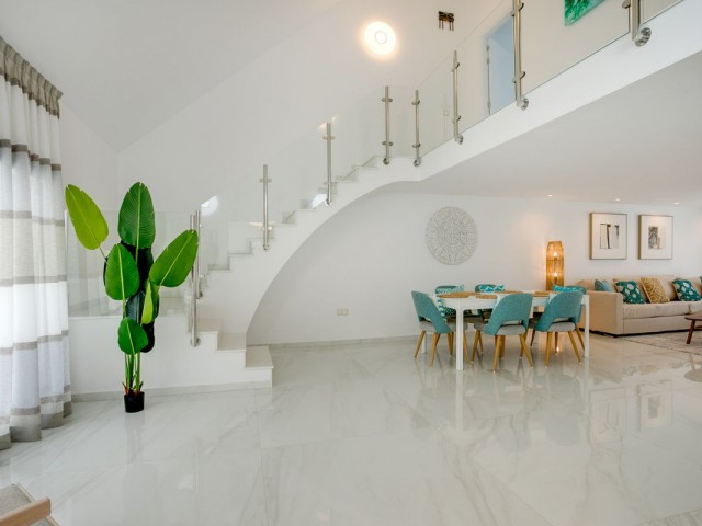 3 Makuuhuoneen Huvila Estepona