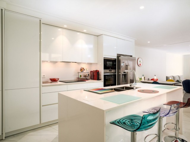 4 Bedrooms Apartment in Málaga Centro