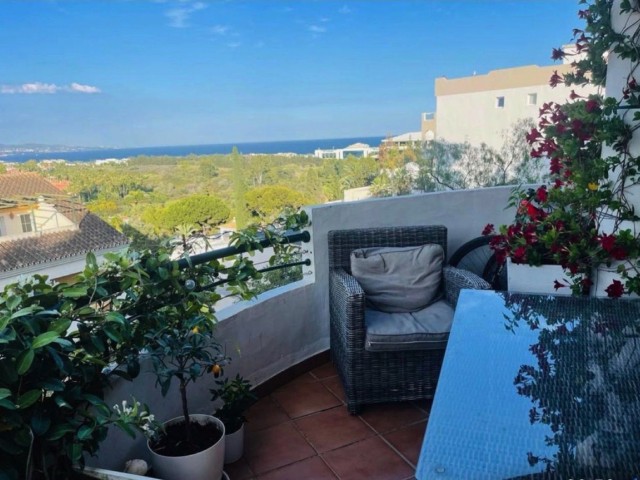 3 Bedrooms Apartment in Nueva Andalucía