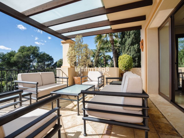 3 Bedrooms Apartment in Nueva Andalucía