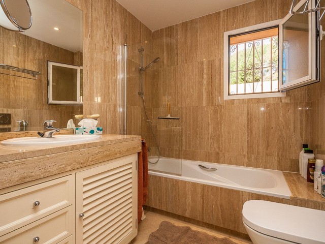 3 Schlafzimmer Apartment in Elviria