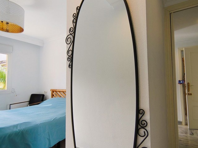 4 Bedrooms Apartment in Nueva Andalucía