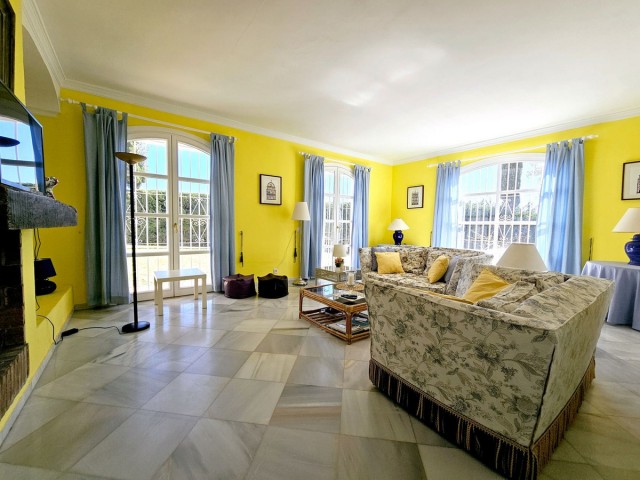 5 Makuuhuoneen Huvila Benahavís