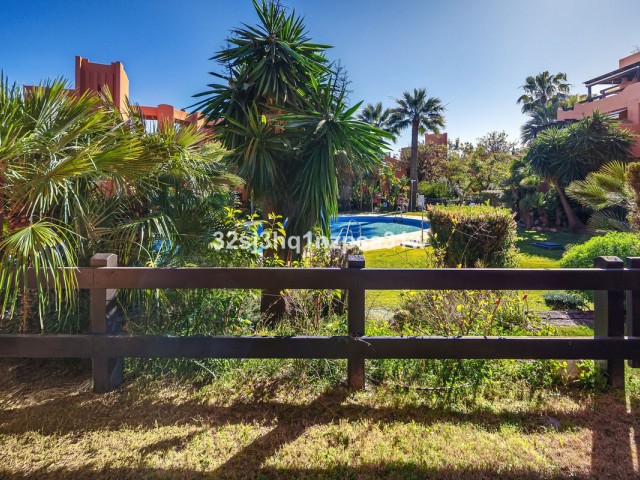 2 Bedrooms Apartment in Estepona
