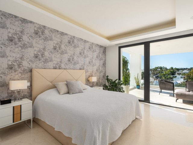 6 Bedrooms Villa in Nueva Andalucía