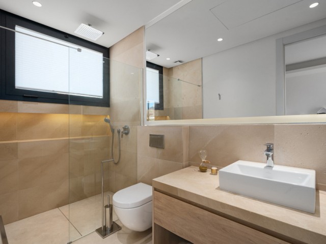 6 Bedrooms Villa in Nueva Andalucía