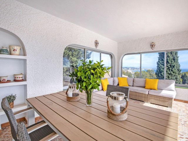 Villa con 5 Dormitorios  en Torrenueva