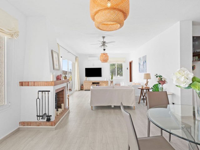 Villa con 5 Dormitorios  en Torrenueva