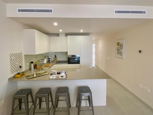 Apartamento con 2 Dormitorios  en La Cala de Mijas