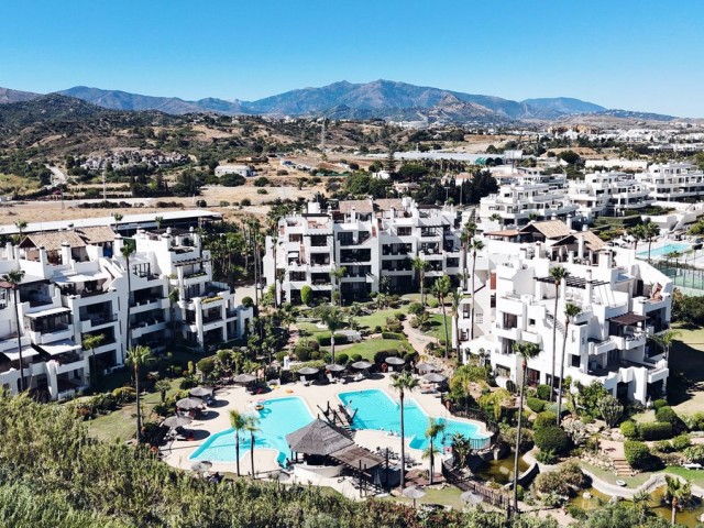 3 Makuuhuoneen Huoneisto Estepona