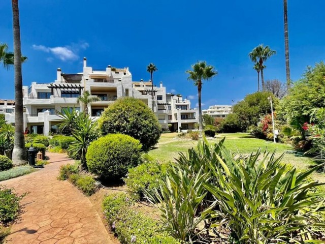 3 Makuuhuoneen Huoneisto Estepona