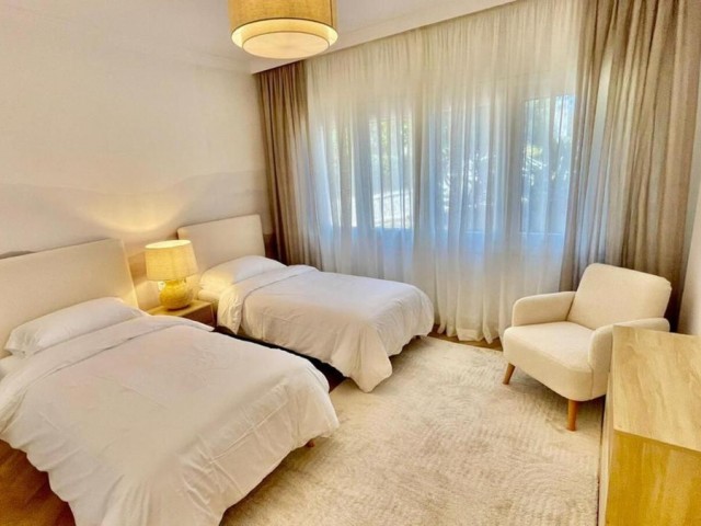 3 Makuuhuoneen Huoneisto Estepona