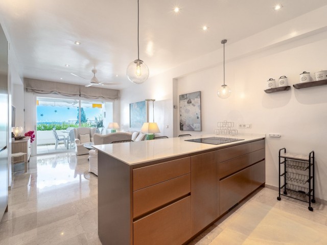 Appartement avec 3 Chambres  à Marbella