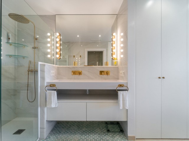 Appartement avec 3 Chambres  à Marbella