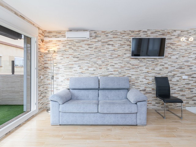 Apartamento con 3 Dormitorios  en Málaga